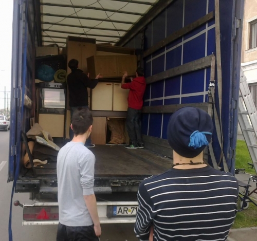 2012-11-15-hilfsguetertransport-arad (2)