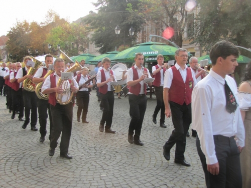 2013-08-24-rumaenienreise-bistritz-450-jahrfeier (10)